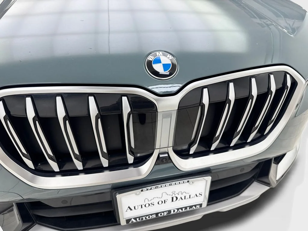 Used 2023 Green BMW xDrive28i image 26