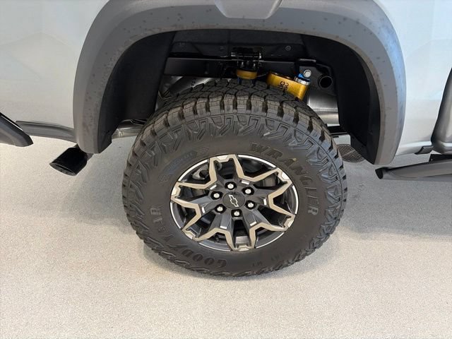 2026 Chevrolet Colorado ZR2 - Photo 7