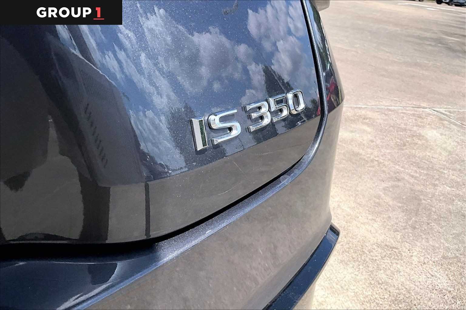Certified Used 2025 Cloudburst Gray Lexus F SPORT Design image 28