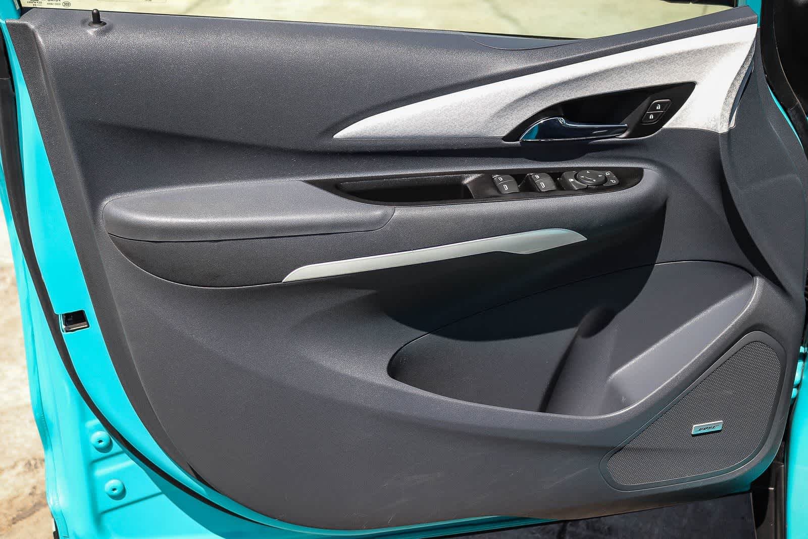 Used 2020 Oasis Blue Chevrolet Premier image 20