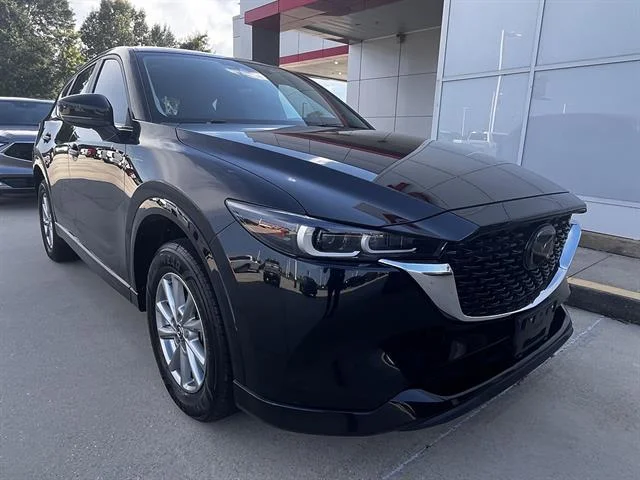 2024 Mazda CX-5 S Select Package Auto AWD's photo
