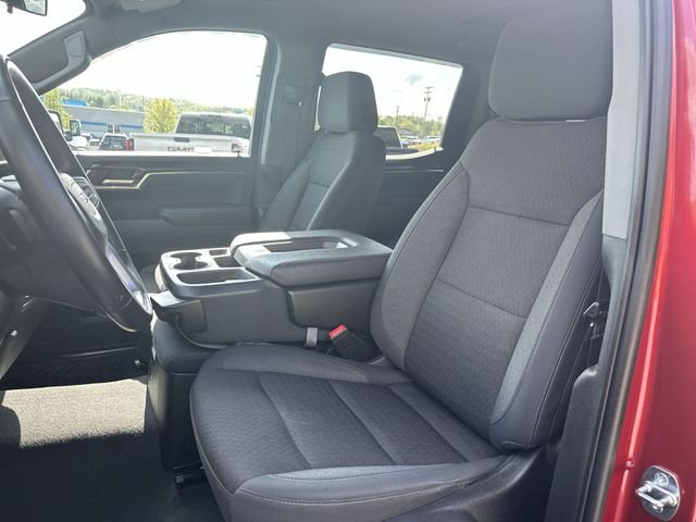 Used 2023 Red GMC Elevation image 16