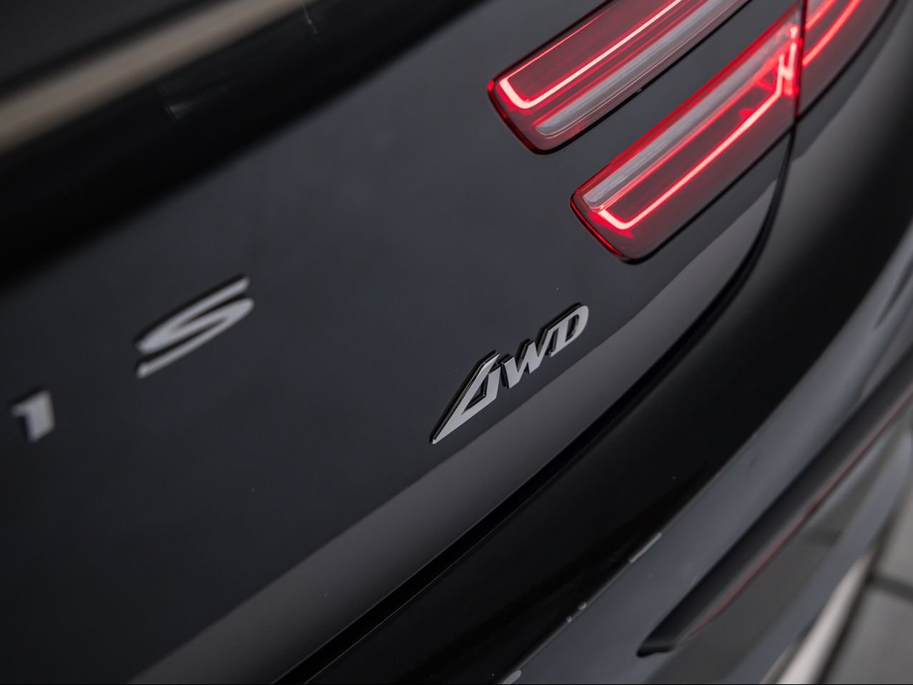 New 2026 Vik Black Genesis 2.5T SPORT PRESTIGE image 16