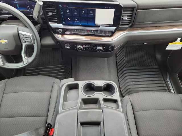 2024 Chevrolet Silverado 1500 LT - Photo 9