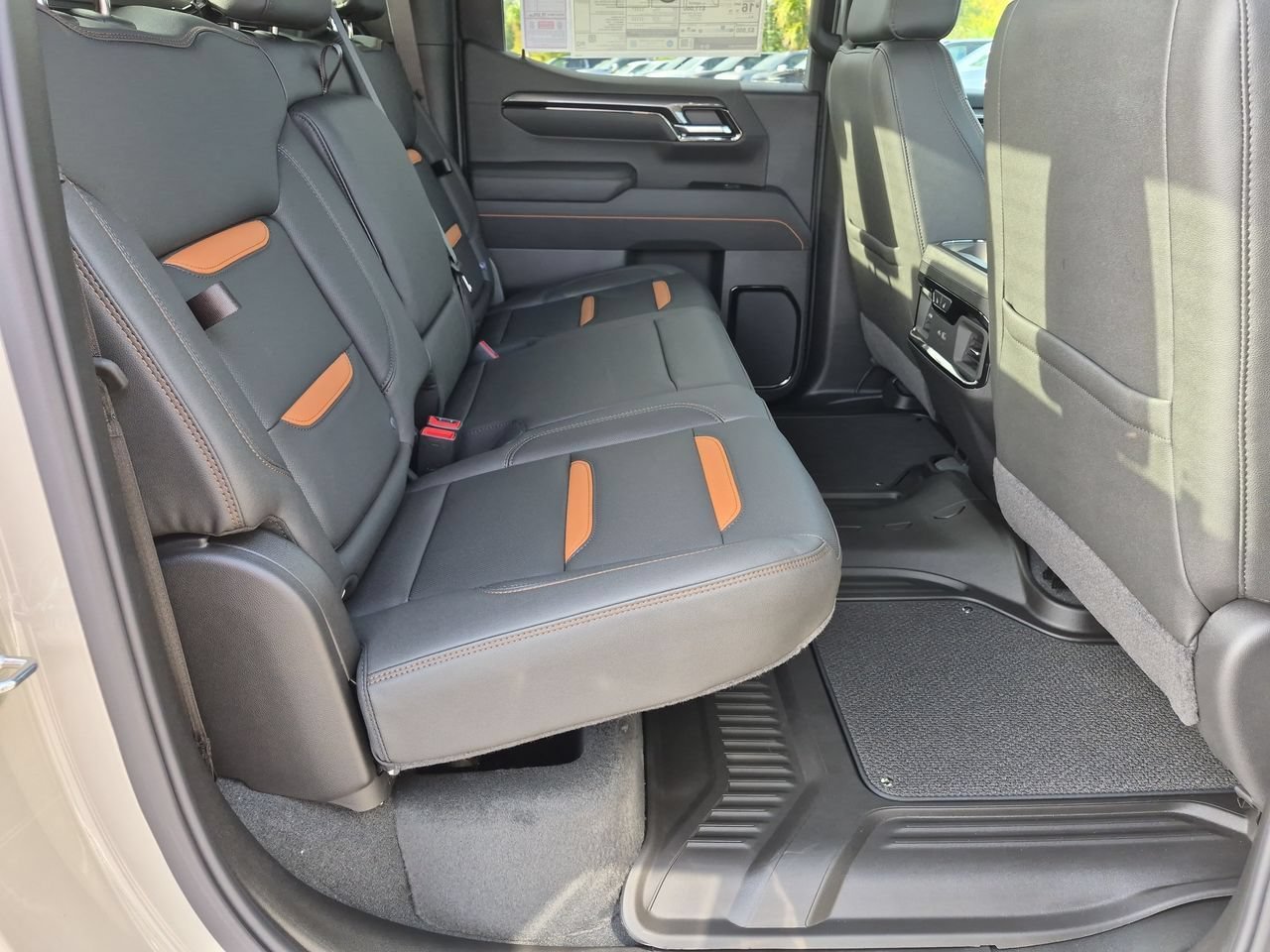 2026 GMC Sierra 1500 AT4 - Photo 24