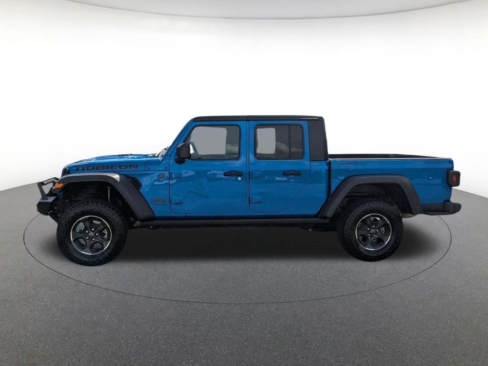 Used 2023 Hydro Blue Pearlcoat Jeep Rubicon image 8