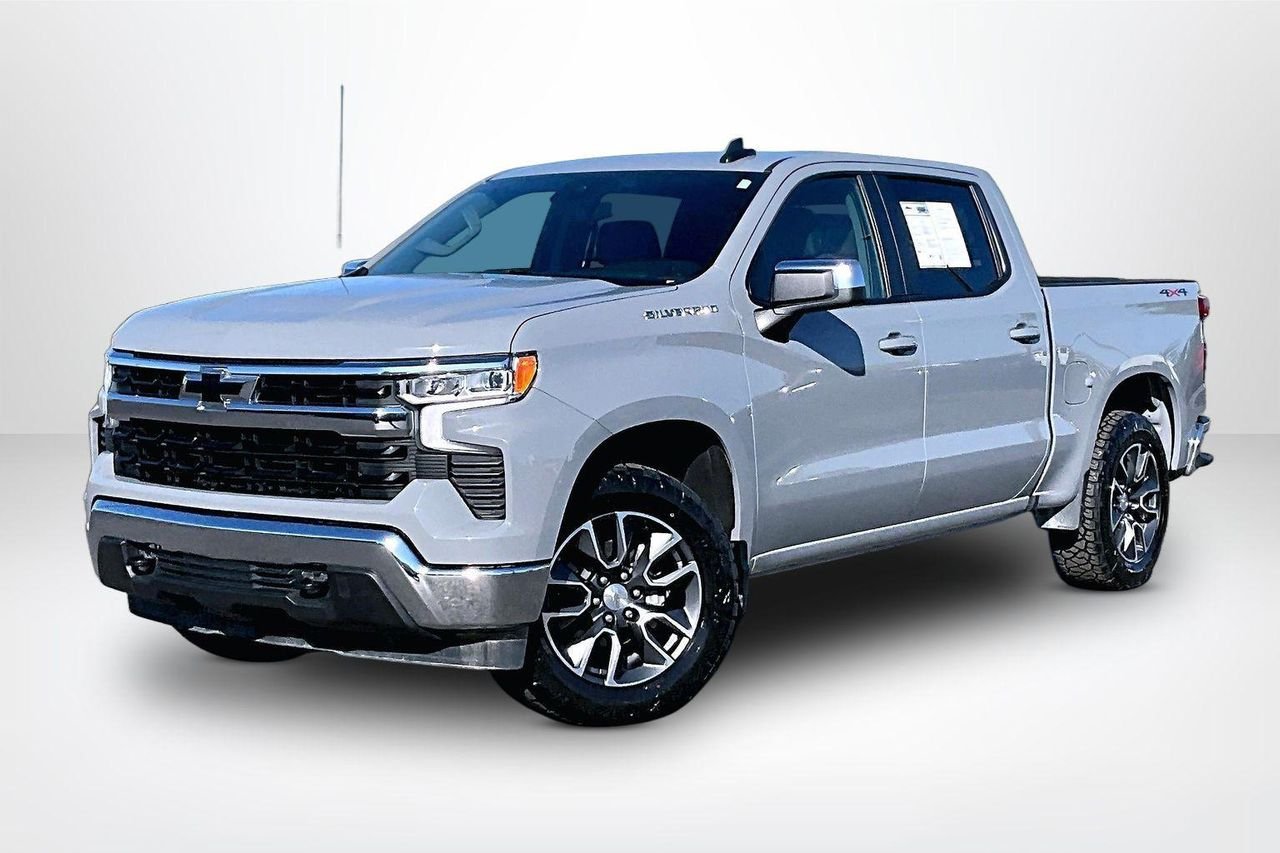 Used 2024 Slate Gray Metallic Chevrolet 4WD Crew Cab Short Bed LT with 2FL image 3