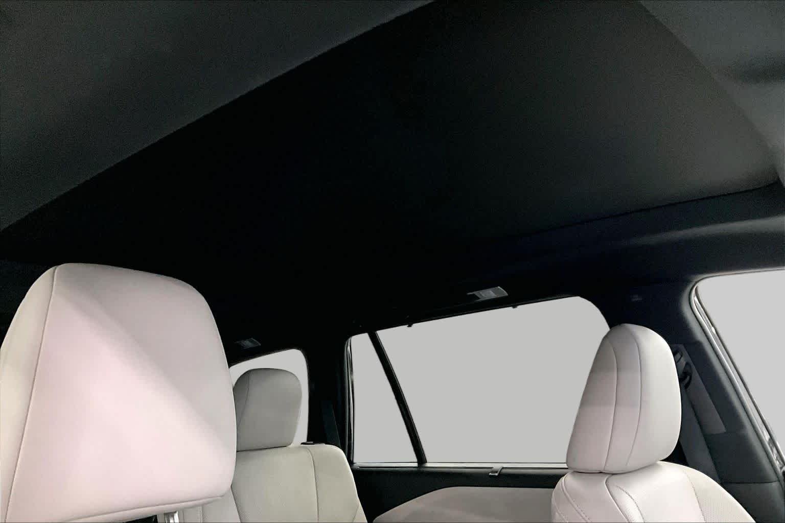 Certified Used 2025 Caviar Lexus Premium image 13