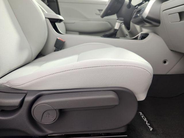 New 2026 Blue Hyundai SEL Sport AWD image 16
