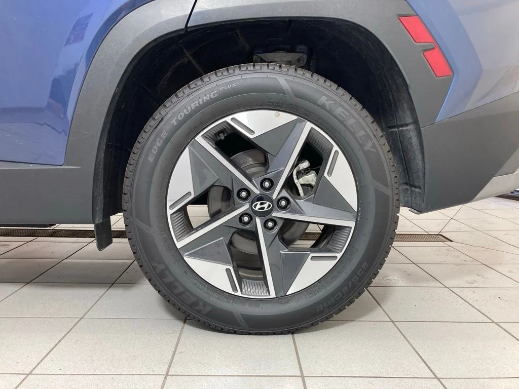 Used 2025 Blue Hyundai SEL image 26