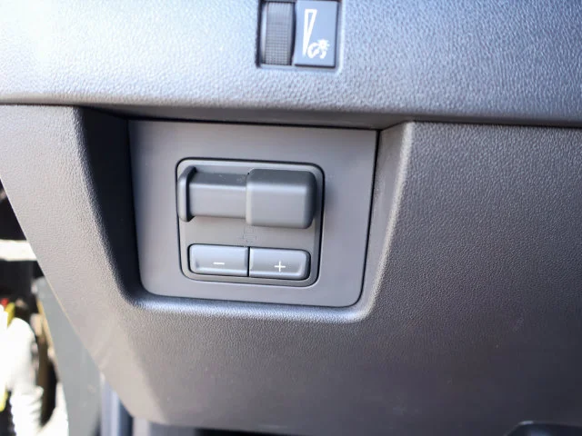 Used 2026 Black GMC Elevation image 19