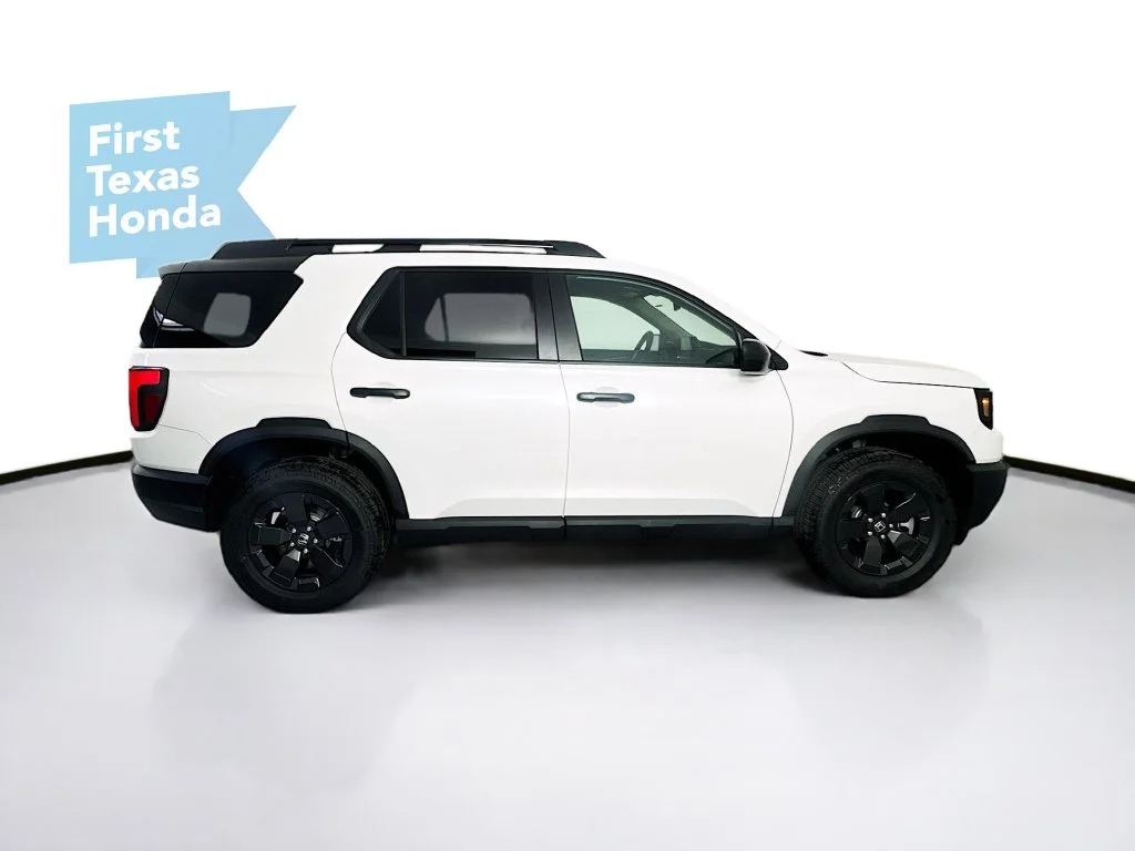 New 2026 Platinum White Pearl Honda RTL image 9