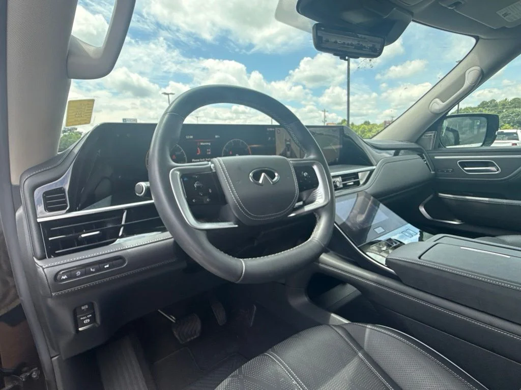 2025 INFINITI QX80 Sensory 4WD - Photo 15