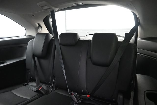 Used 2025 Gray Honda EX-L image 20