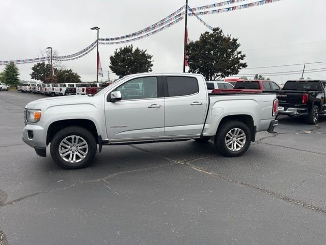 Used 2017 Silver GMC SLT image 36