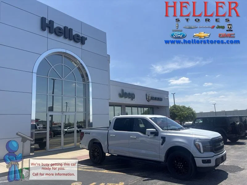 Used 2025 Space White Metallic Ford LARIAT image 1