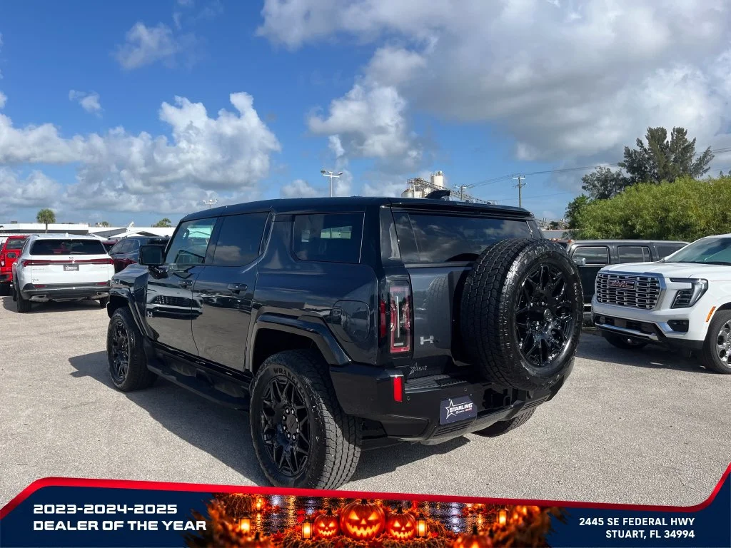 New 2026 Graphite Blue Metallic GMC 2X image 5