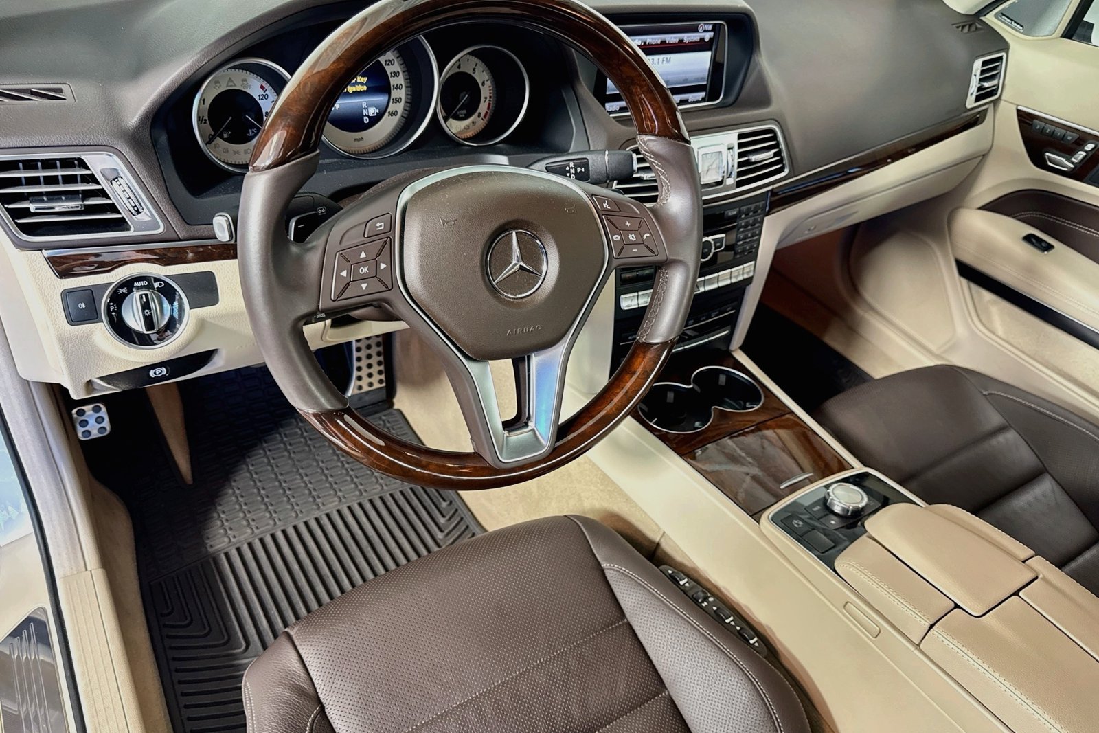 Used 2014 Polar White Mercedes-Benz E 350 image 9