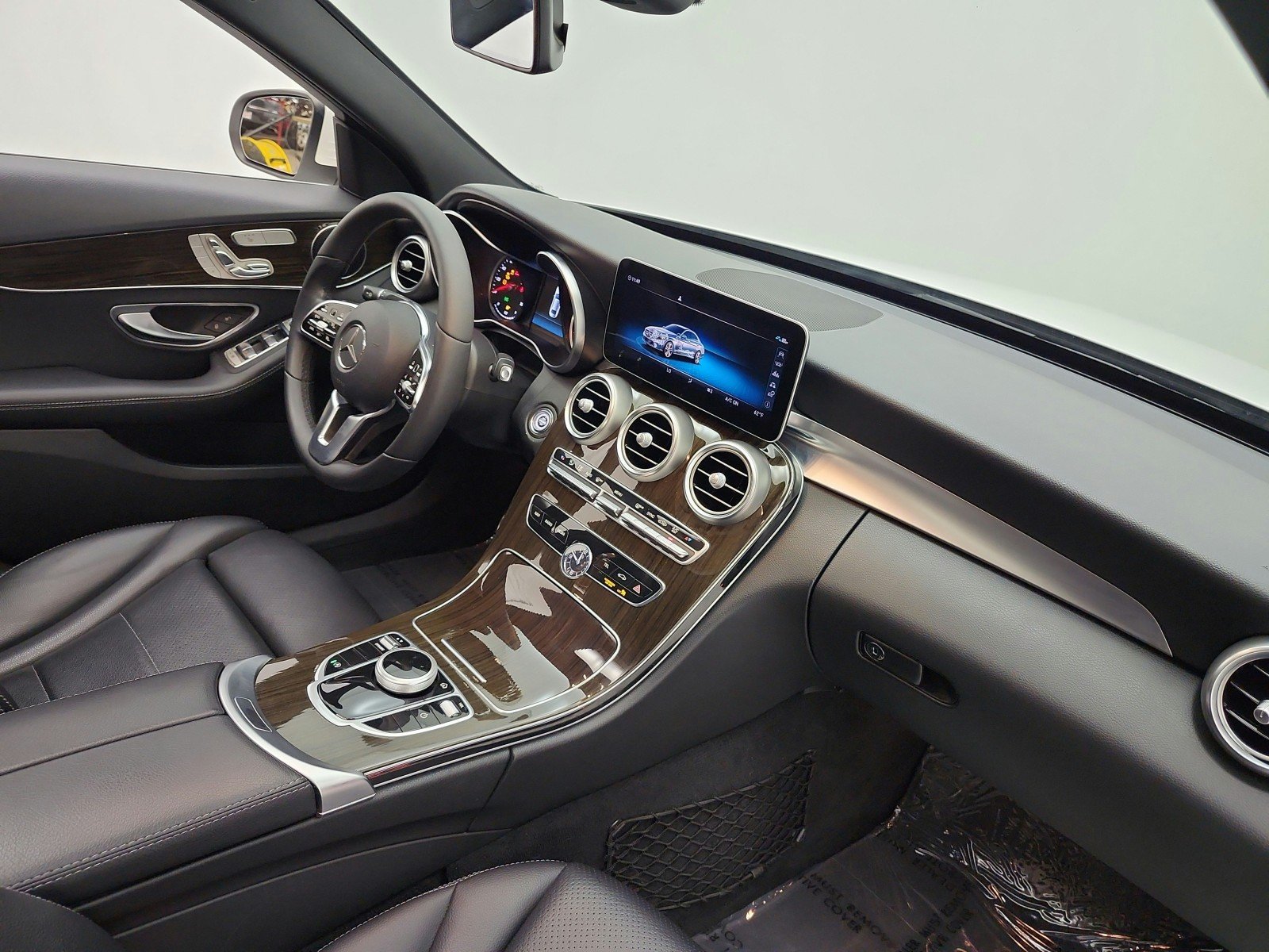 Used 2020 Polar White Mercedes-Benz C 300 Sedan image 19
