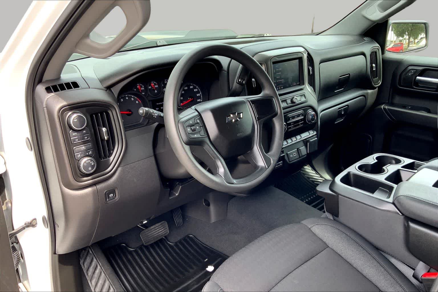 Certified Used 2025 Summit White Chevrolet Custom Trail Boss image 16