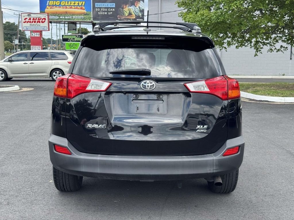Used 2014 Black Toyota XLE image 23