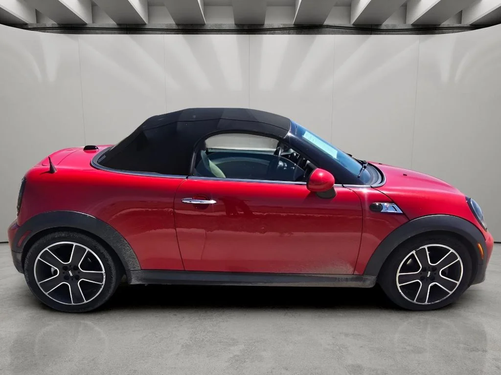 Used 2013 Chili Red MINI S image 9