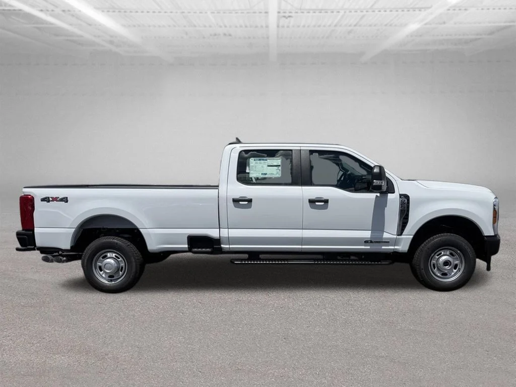 New 2026 White Ford XL image 2
