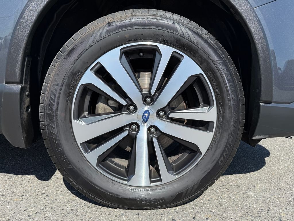 Used 2019 Gray Subaru 3.6R image 9