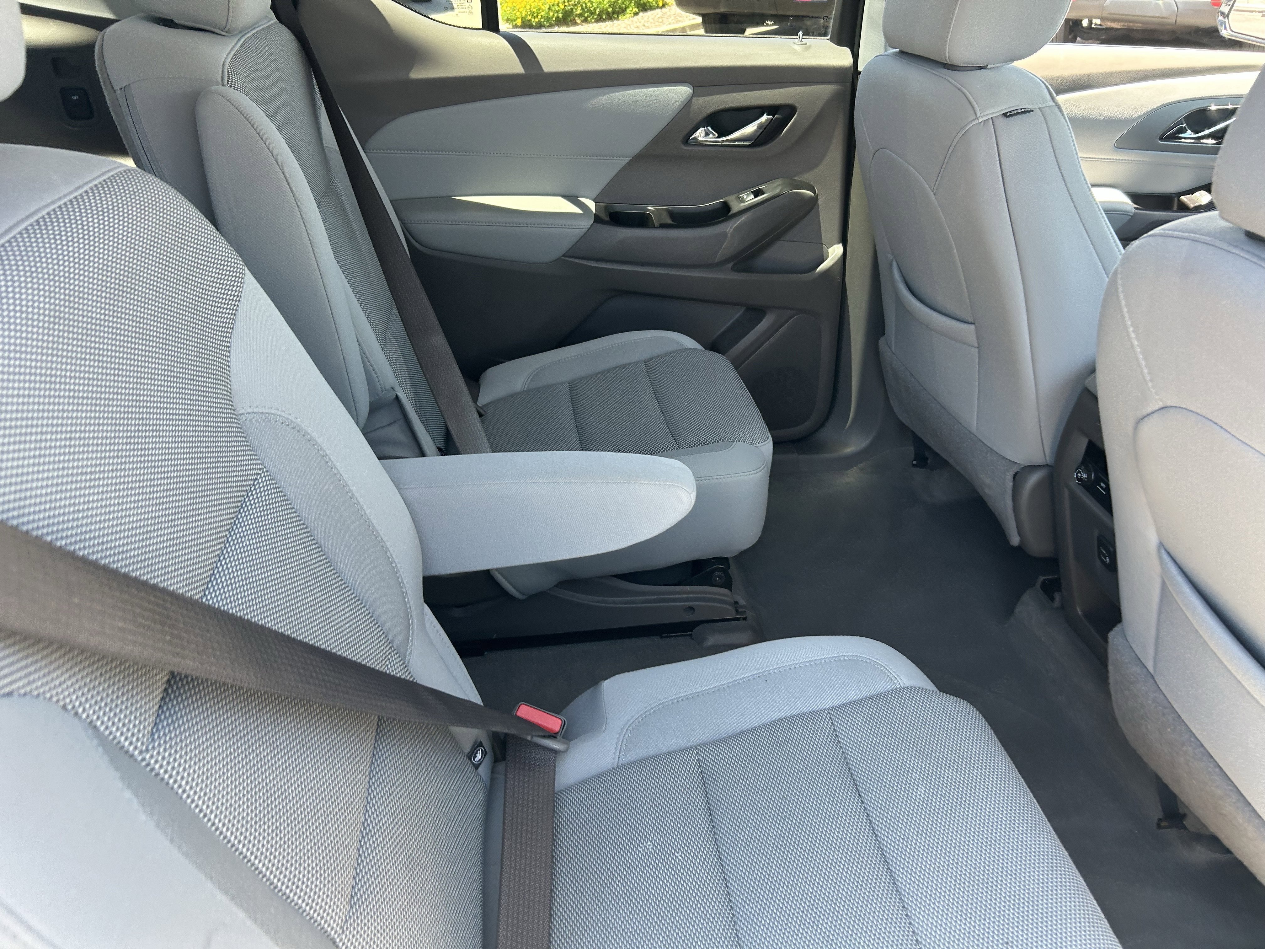 2020 Chevrolet Traverse 1LT - Photo 14