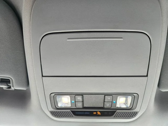 Used 2025 Blue Ford XLT image 27