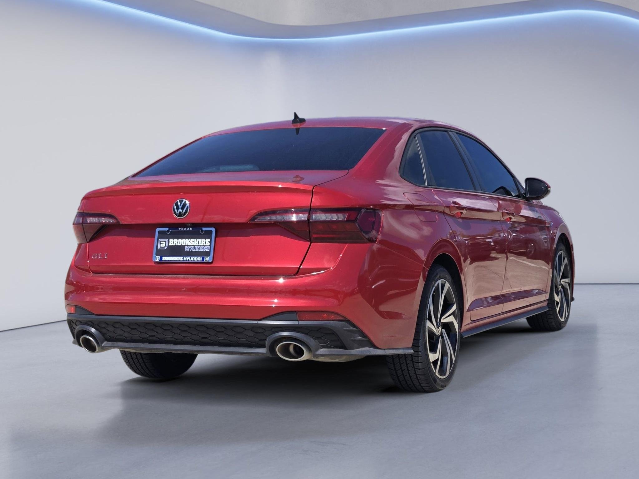 Used 2022 Kings Red Metallic Volkswagen Autobahn image 6