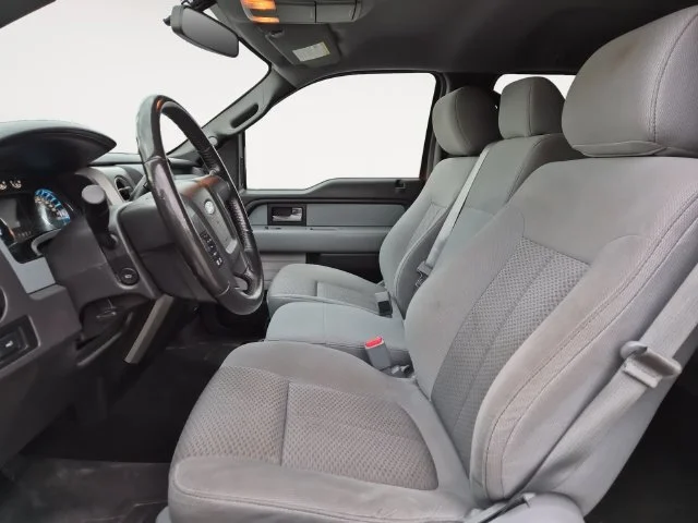 Used 2013 Red Ford XLT image 11