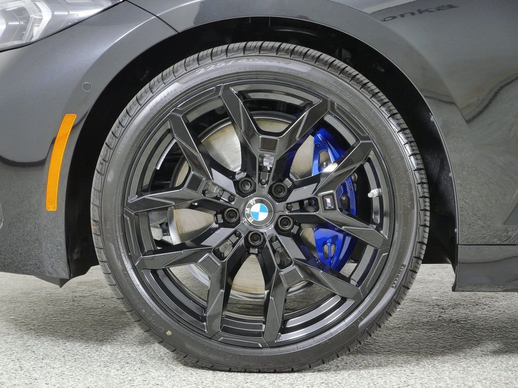New 2026 Black Sapphire Metallic BMW 330i xDrive image 16