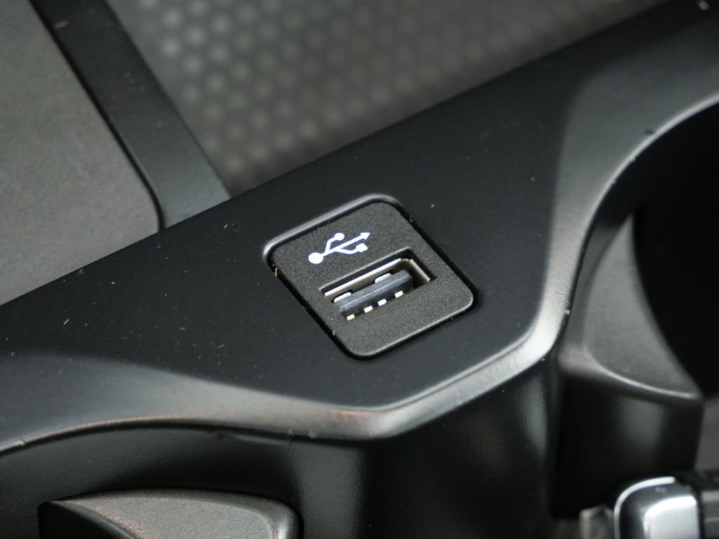 Used 2020 Jet Black BMW xDrive40i image 49
