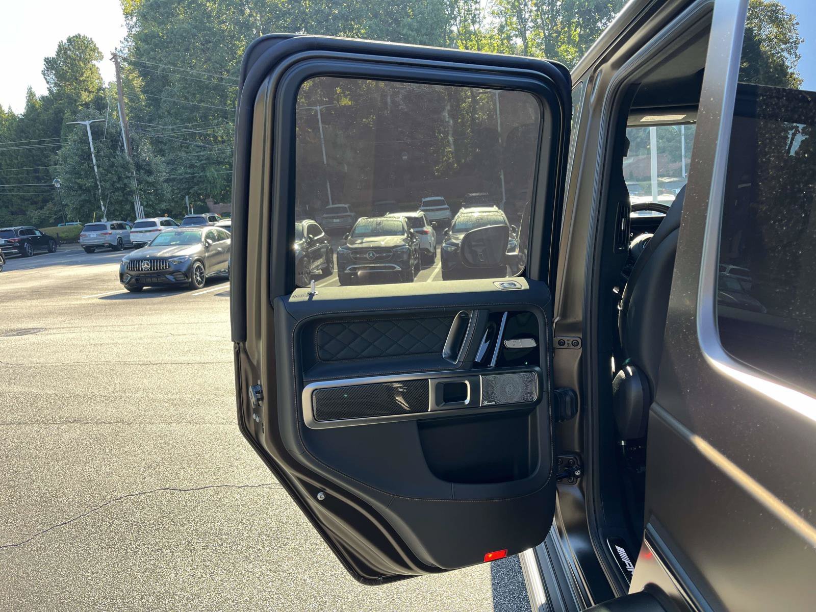New 2027 MANUFAKTUR Dakota Brown Magno Mercedes-Benz AMG® G 63 SUV image 38