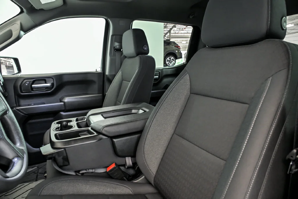 2025 Chevrolet Silverado 1500 Custom - Photo 11