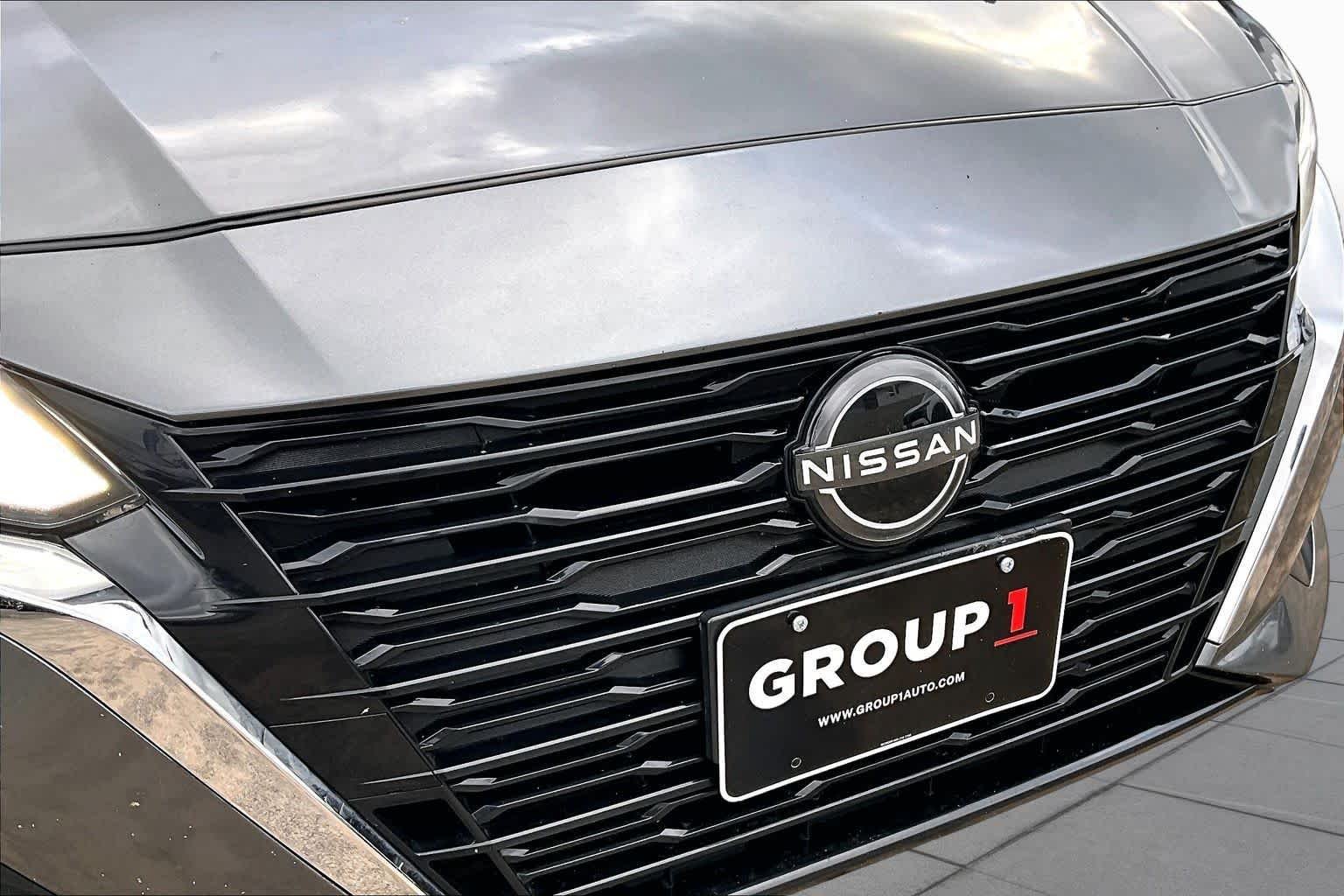 Used 2024 Gun Metallic Nissan 2.5 SV image 29