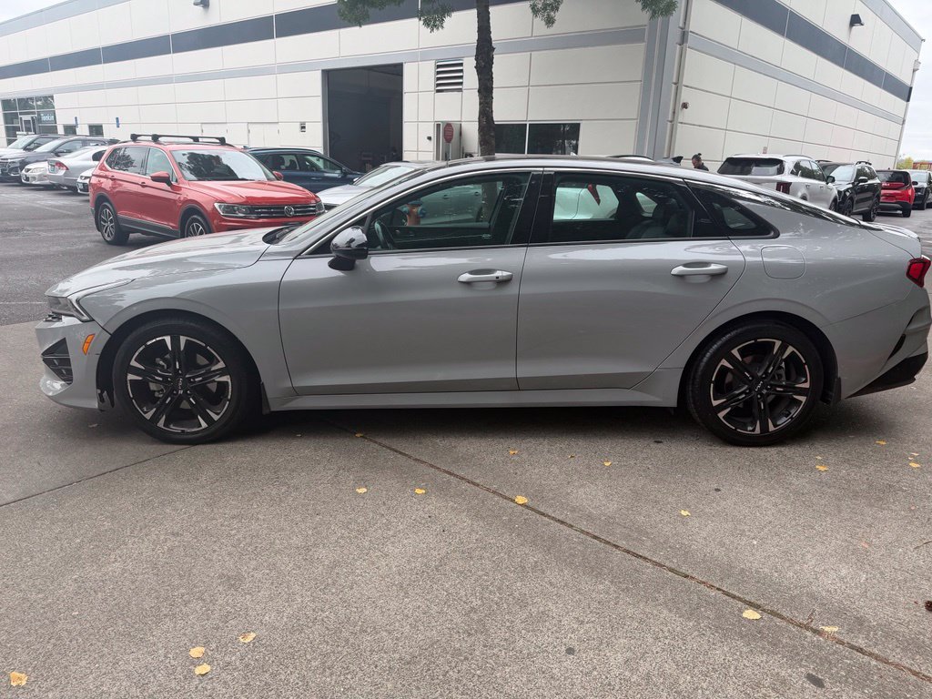 2022 Kia K5