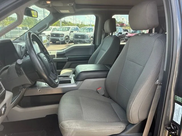 Used 2018 Gray Ford XLT image 12