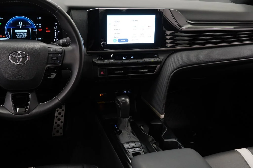 Used 2025 White Toyota SE image 10