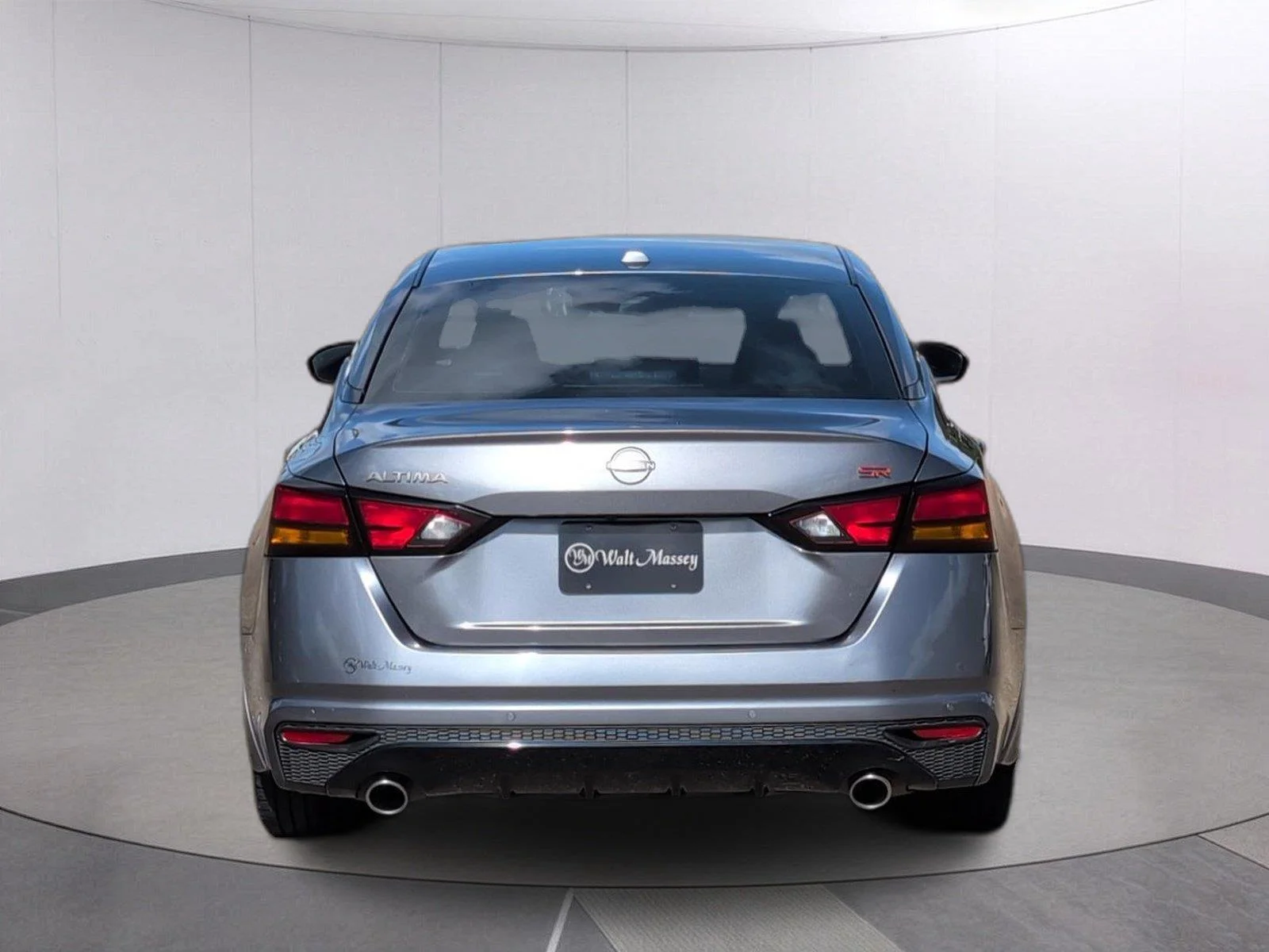 Used 2024 Gun Metallic Nissan 2.5 SR image 4