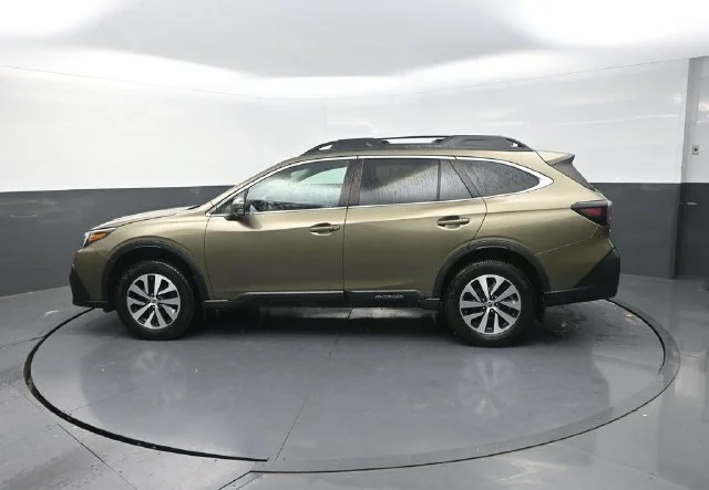 Used 2020 Brown Subaru Premium image 4