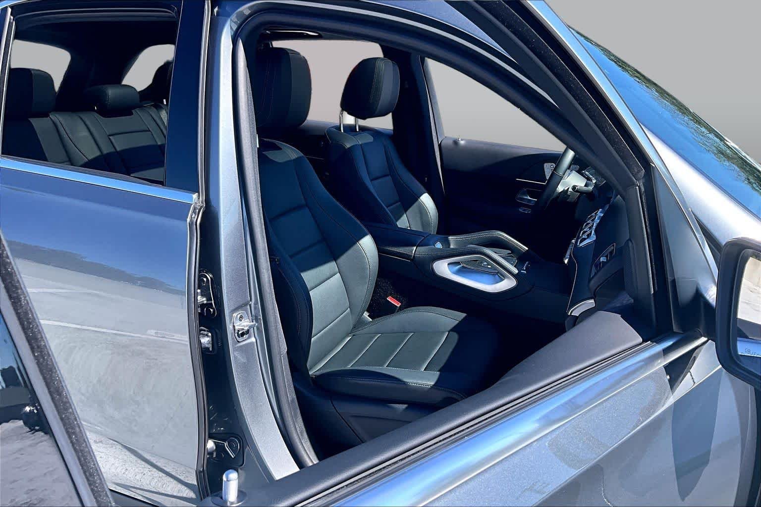 Used 2022 Selenite Grey Metallic Mercedes-Benz GLE 350 image 9