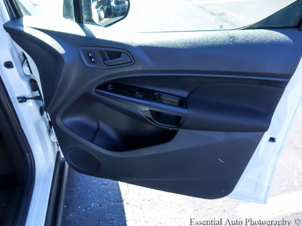 Used 2016 Frozen White Ford XL image 25