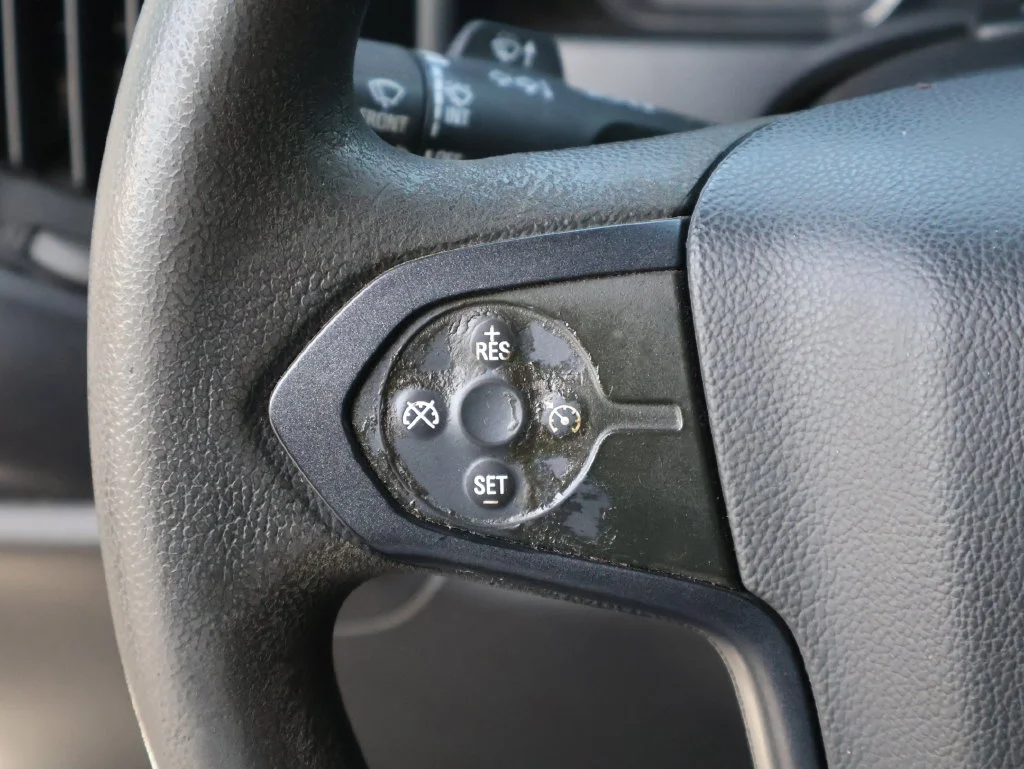 Used 2015 White Chevrolet Work Truck image 25
