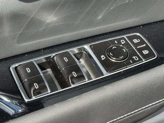 2026 Cadillac VISTIQ Sport - Photo 18