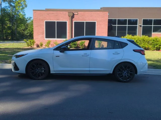 2024 Subaru Impreza RS - Photo 10