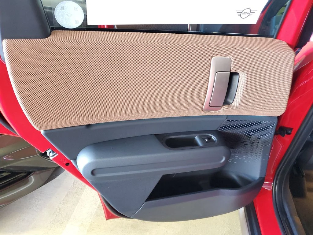 Used 2026 Red MINI  image 9