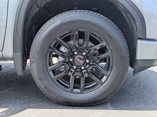 New 2026 Sterling Metallic GMC Elevation image 11