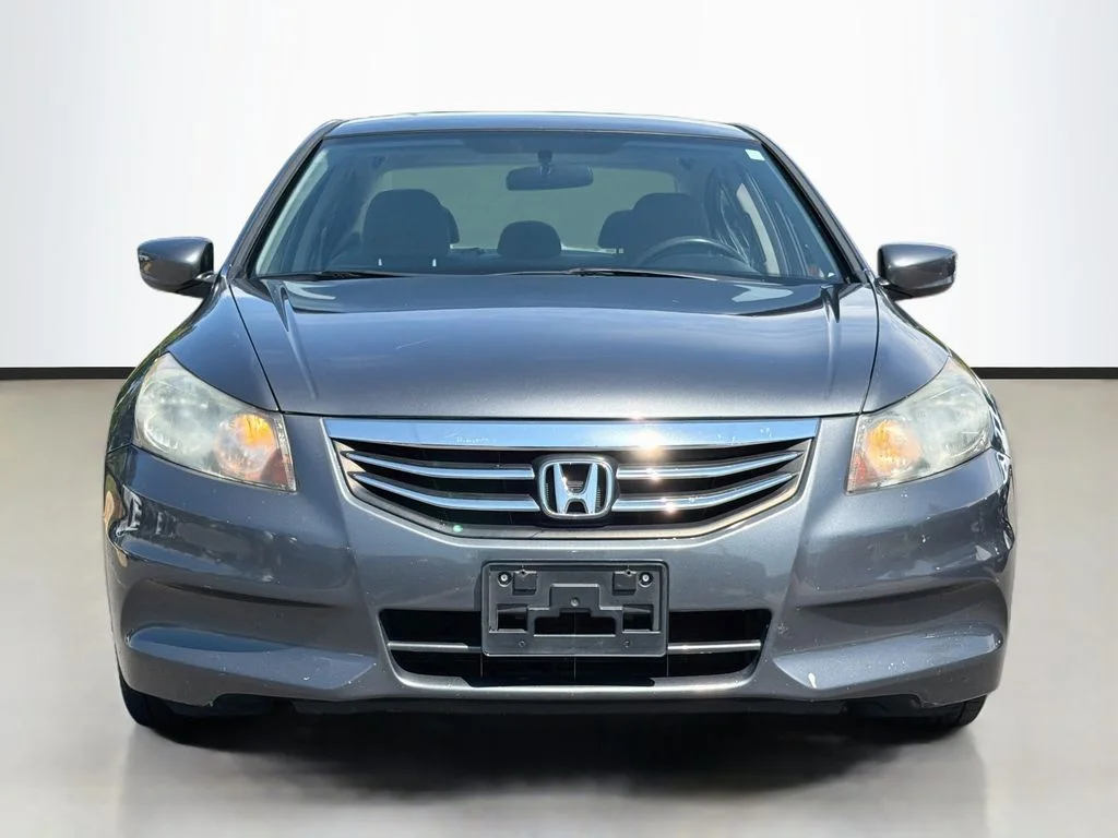 Used 2012 Polished Metal Metallic Honda LX image 3